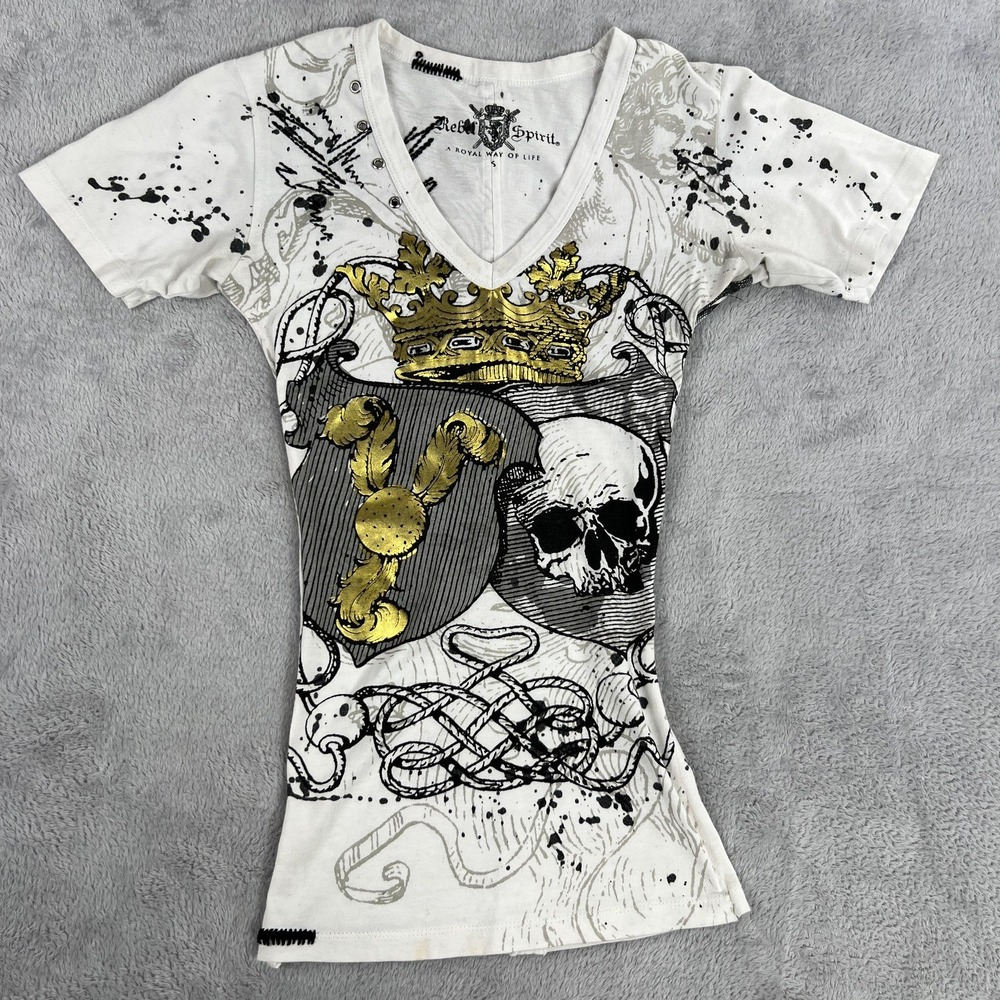 Rebel Spirit Skull Crown Unicorn Splatter Graphic Tee S White Womens V Neck Y2K